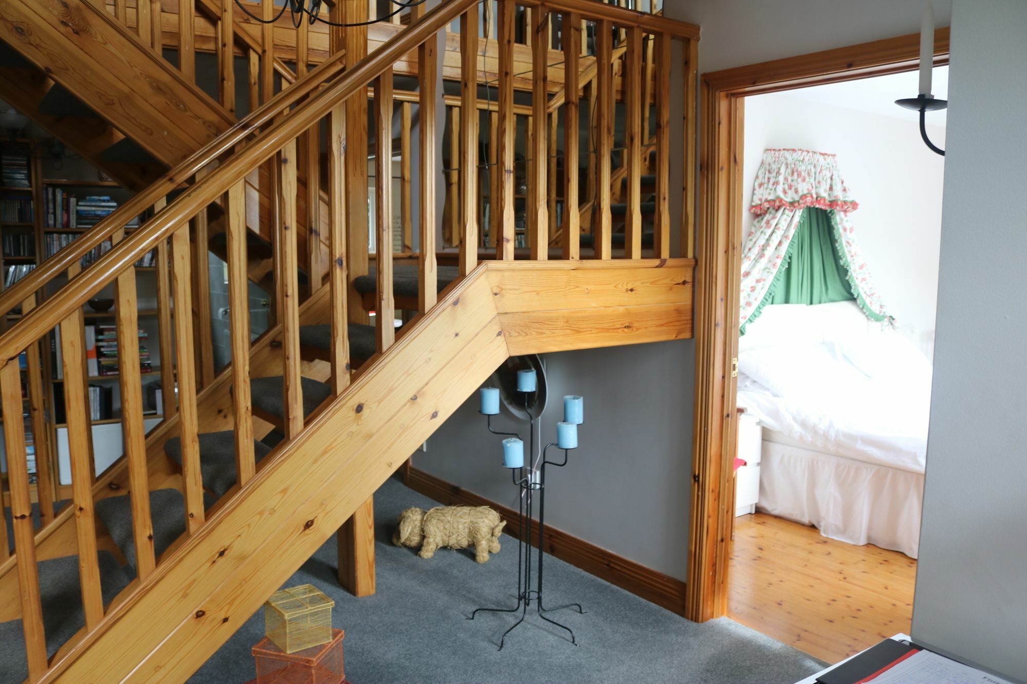 Five Oaks Bed & Breakfast Лъндъндери Екстериор снимка